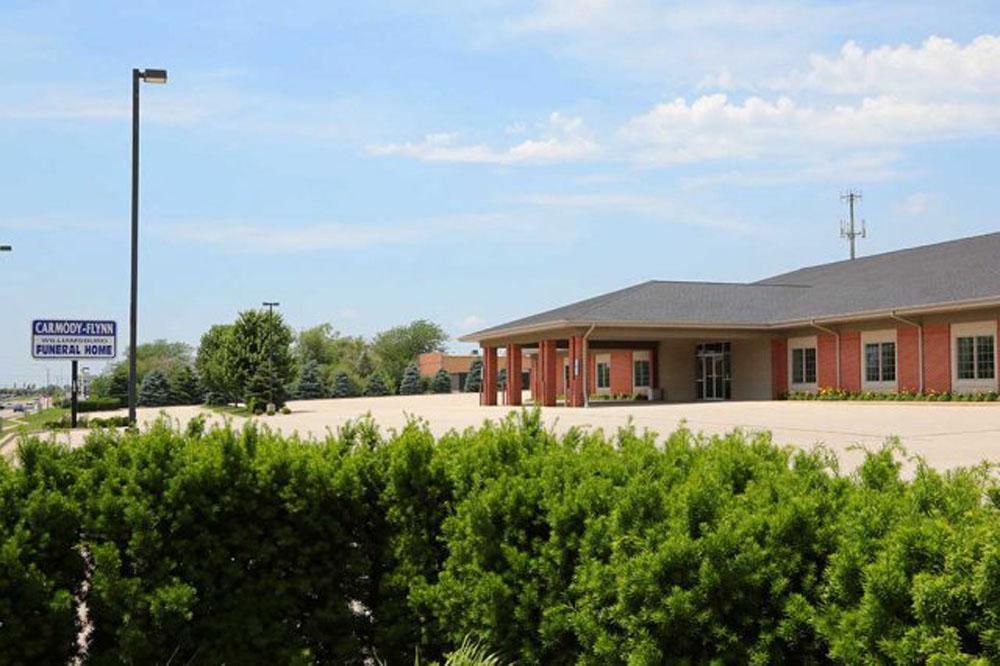 Carmody-Flynn Williamsburg Funeral Home - Bloomington, IL | Parting