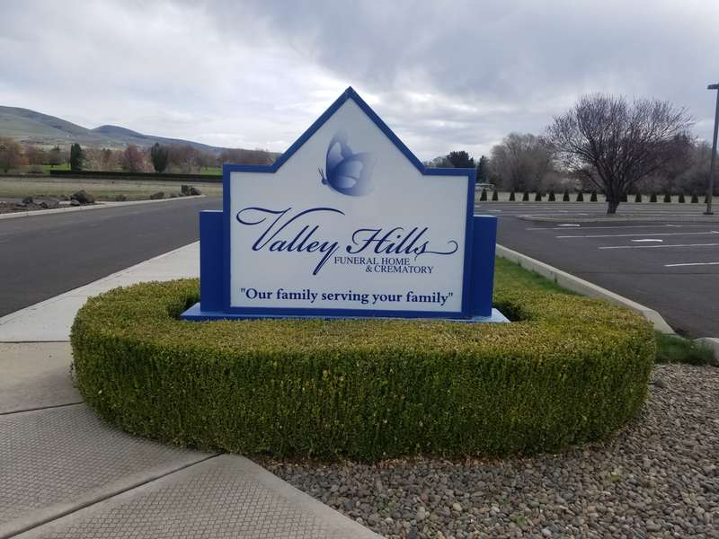 valley hills funeral home in wapato
